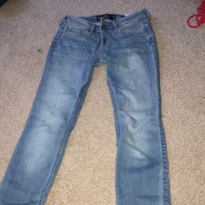 Hollister jeans
